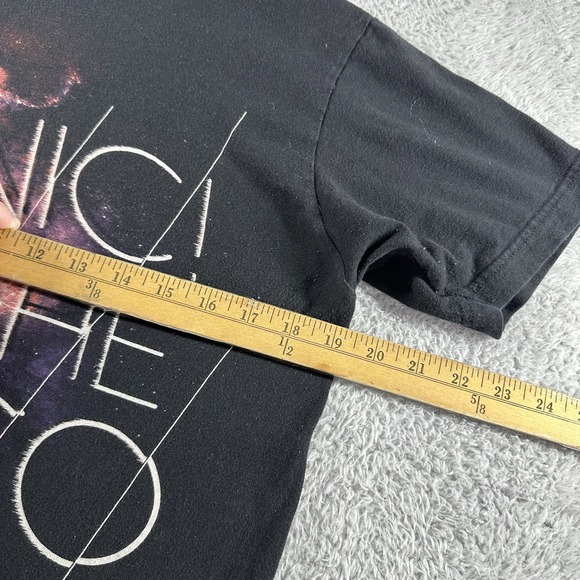 Panic at‎ the Disco Shirt Mens Medium Black Band Tee Tour Y2K Retro Graphic - Picture 6 of 9